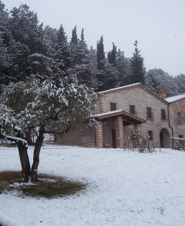 Agriturismo Il Casale Pergola Esterno foto